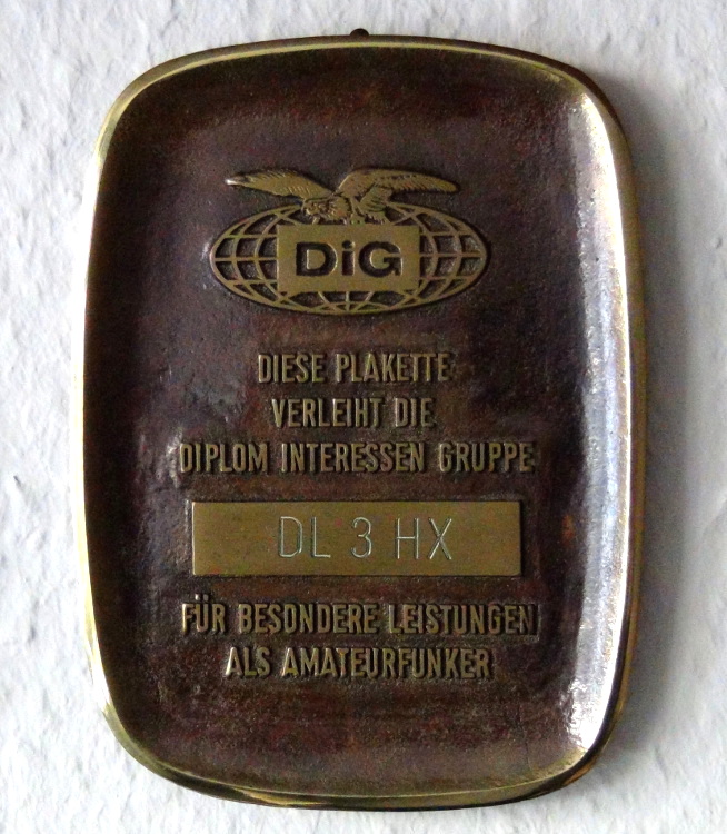 08_02-80 DIG-Trophy.JPG